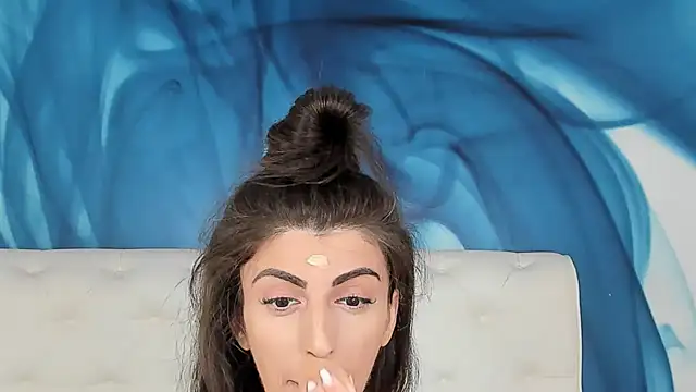 SkinnyDolly online show from October 10, 2:10 am