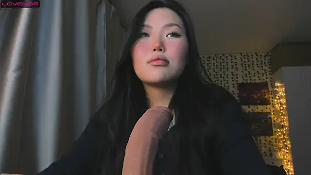 uko sa online show from December 22, 4:26 pm