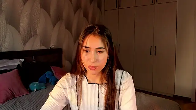 Bambiii bby online show from November 1, 2:02 am