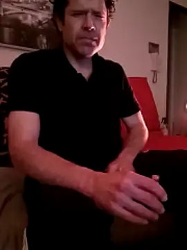 crems77 online show from December 19, 9:33 pm