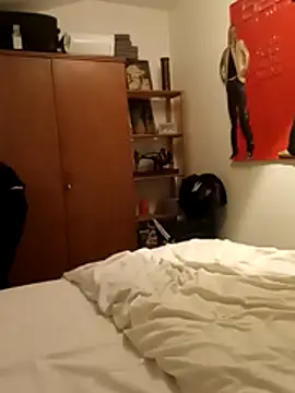 crems77 online show from January 8, 4:04 am