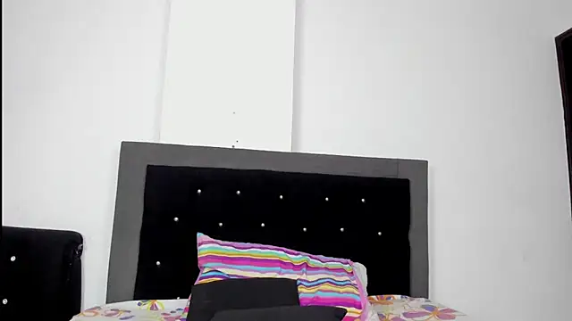 Snapshot of skaysanchez1 chatting on January 15, 5:58 pm skaysanchez1 online show from January 15, 5:58 pm