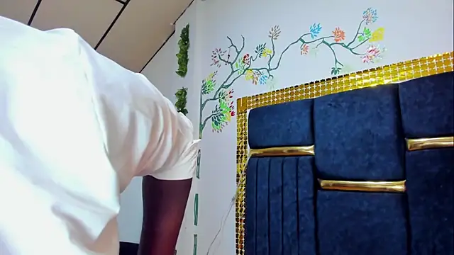 skaysanchez1 online show from October 7, 7:44 pm