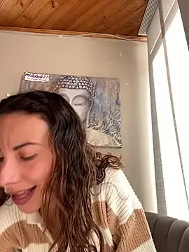 im lorein online show from January 30, 12:59 pm