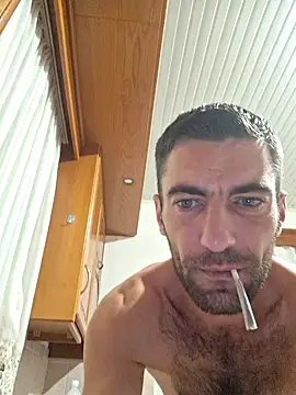 Snapshot of Greecefuck chatting on September 10, 6:41 pm Greecefuck online show from September 10, 6:41 pm