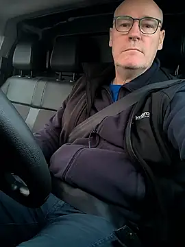 bogland33 online show from January 13, 3:06 pm