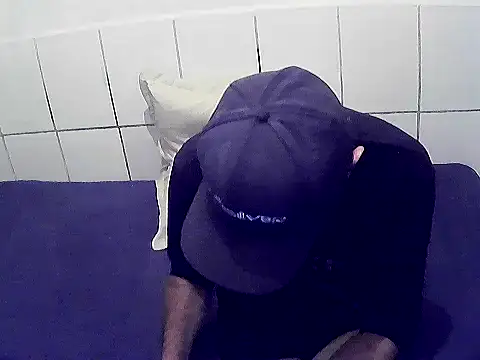 pierdona online show from February 11, 8:25 pm