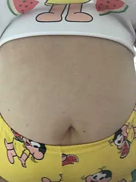 Snapshot of ahross chatting on February 17, 9:39 am ahross online show from February 17, 9:39 am