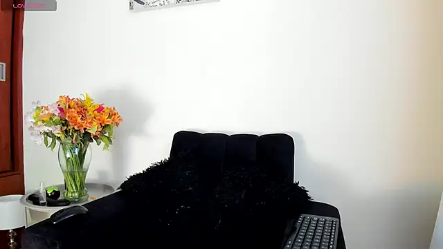 Snapshot of its__angelica_ chatting on April 20, 8:54 pm its angelica online show from April 20, 8:54 pm