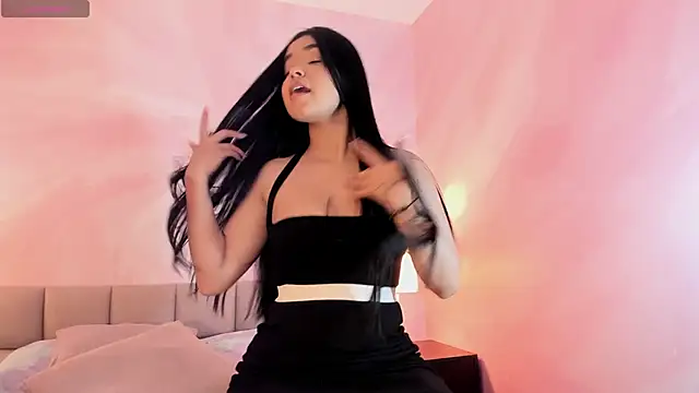 AuroraFiore online show from January 30, 7:59 pm