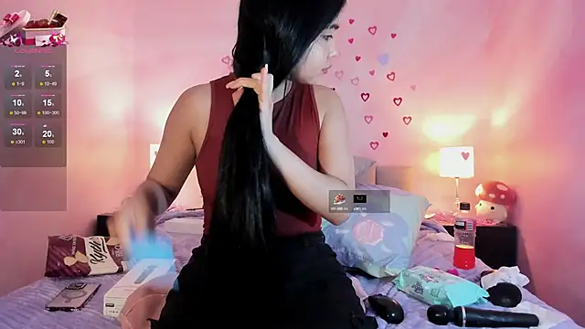 AuroraFiore online show from February 6, 1:49 am