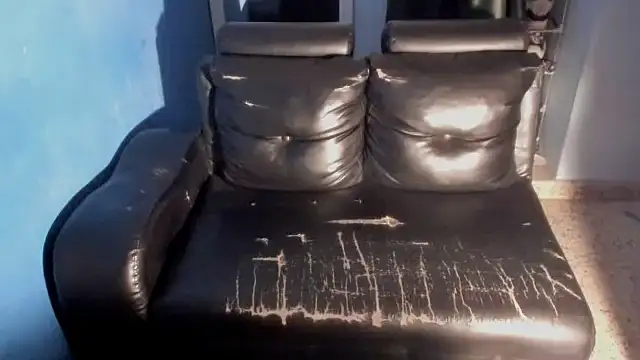 Snapshot of Alid_17 chatting on October 31, 11:33 am Alid 17 online show from October 31, 11:33 am