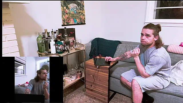 Snapshot of DaddydayDrinkzz chatting on January 28, 5:32 am DaddydayDrinkzz online show from January 28, 5:32 am