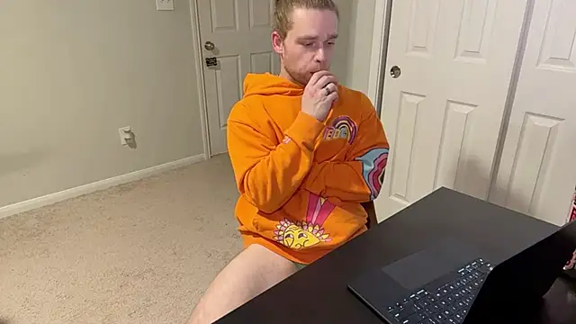 Snapshot of DaddydayDrinkzz chatting on March 8, 6:32 am DaddydayDrinkzz online show from March 8, 6:32 am