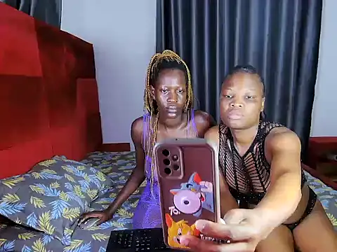 Crystal x ebony online show from June 19, 3:11 am