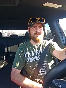 SirYummy18 online show from January 15, 7:12 pm