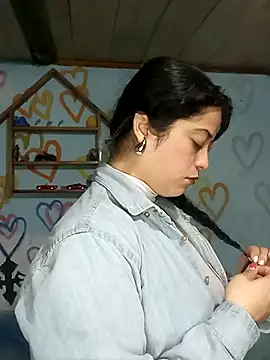 Elvishcassie  online show from March 12, 12:31 am