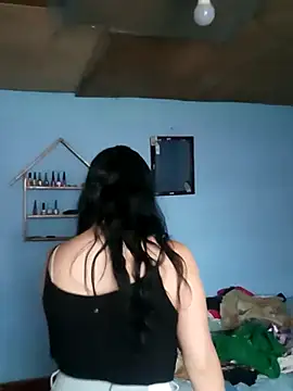 Elvishcassie  online show from November 30, 6:45 pm