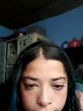 Snapshot of Elvishcassie_ chatting on April 3, 6:06 pm Elvishcassie online show from April 3, 6:06 pm