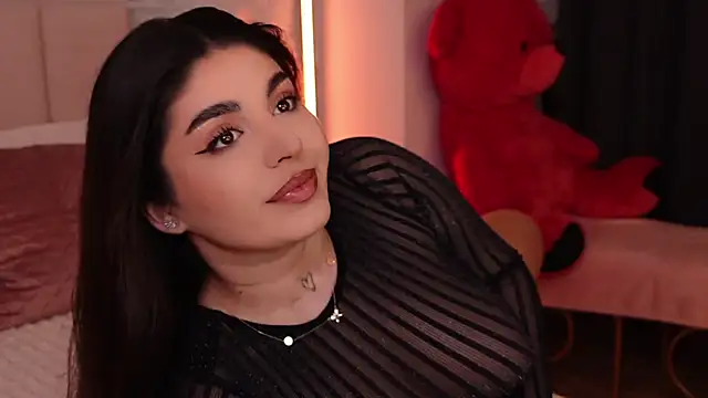 Snapshot of RachelSwaan chatting on January 13, 5:01 am RachelSwaan online show from January 13, 5:01 am