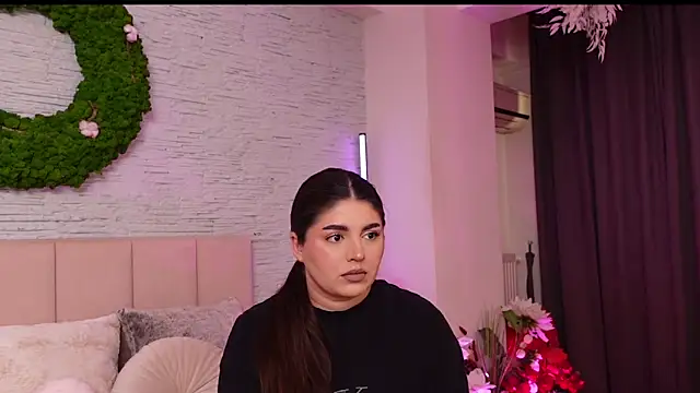 RachelSwaan online show from October 30, 8:16 am