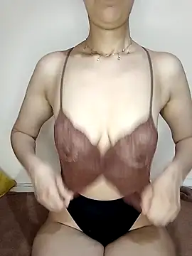 Zomorodaa  online show from April 5, 6:49 pm