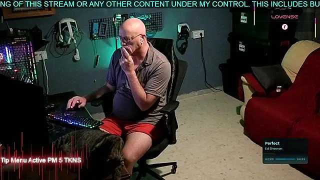 Pilot Dave 69 online show from November 8, 5:40 am