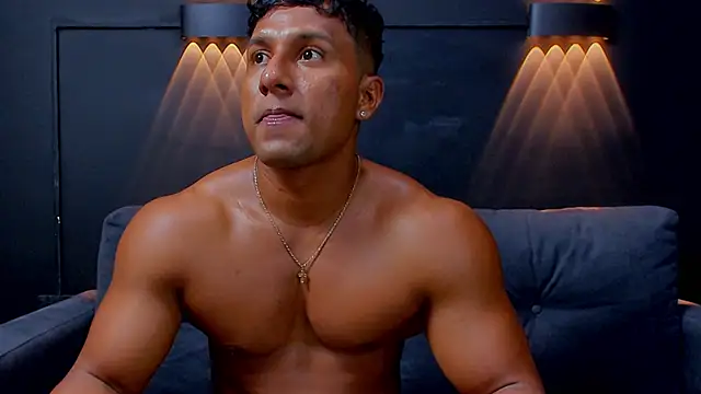 CallumMuscle online show from February 8, 9:24 am