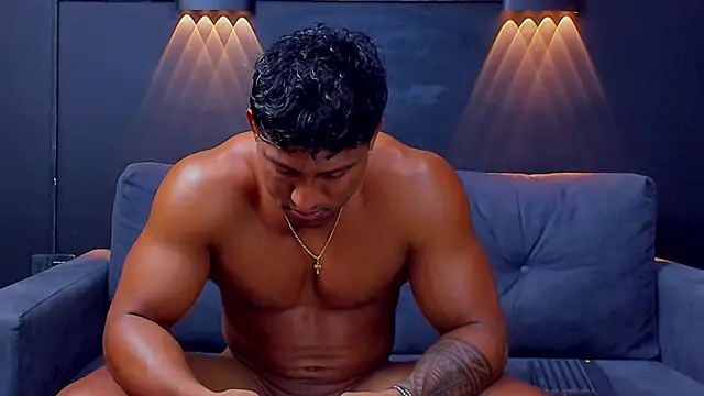 CallumMuscle online show from March 9, 6:06 am