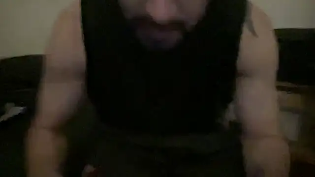 Snapshot of alphajoshkosh chatting on December 15, 5:44 am alphajoshkosh online show from December 15, 5:44 am