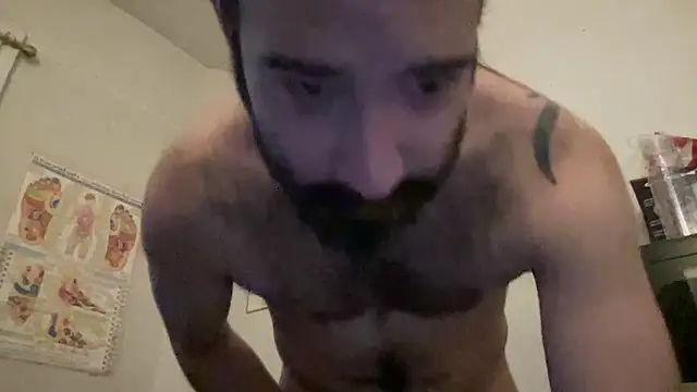 Snapshot of alphajoshkosh chatting on January 12, 12:54 pm alphajoshkosh online show from January 12, 12:54 pm