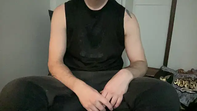 Snapshot of alphajoshkosh chatting on February 11, 11:32 pm alphajoshkosh online show from February 11, 11:32 pm