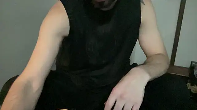 Snapshot of alphajoshkosh chatting on February 14, 12:29 am alphajoshkosh online show from February 14, 12:29 am