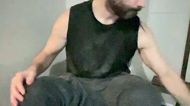 Snapshot of alphajoshkosh chatting on February 22, 12:12 am alphajoshkosh online show from February 22, 12:12 am