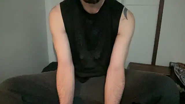 Snapshot of alphajoshkosh chatting on February 25, 12:31 am alphajoshkosh online show from February 25, 12:31 am