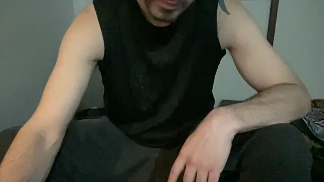 Snapshot of alphajoshkosh chatting on March 8, 2:26 am alphajoshkosh online show from March 8, 2:26 am