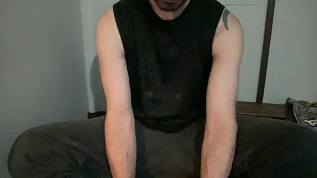 Snapshot of alphajoshkosh chatting on March 16, 12:17 am alphajoshkosh online show from March 16, 12:17 am