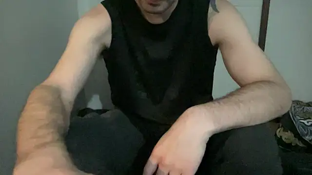 Snapshot of alphajoshkosh chatting on March 22, 12:03 am alphajoshkosh online show from March 22, 12:03 am