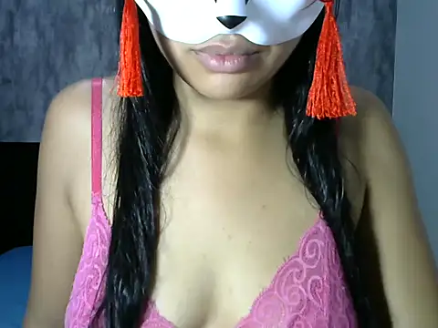 afada123A online show from October 17, 11:18 pm