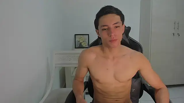 enzo sloran online show from February 18, 4:25 pm