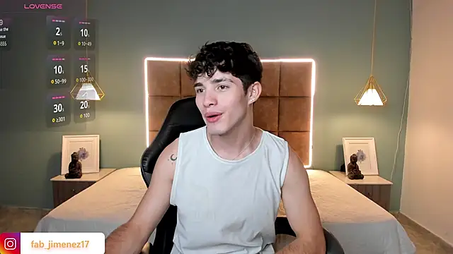 AlejooTwink online show from April 11, 3:33 am