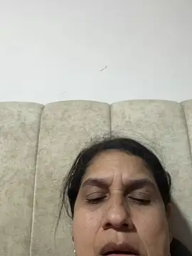 Snapshot of siri_duque chatting on November 7, 2:33 am siri duque online show from November 7, 2:33 am