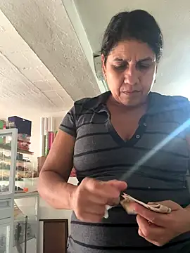 Snapshot of siri_duque chatting on November 15, 12:45 pm siri duque online show from November 15, 12:45 pm