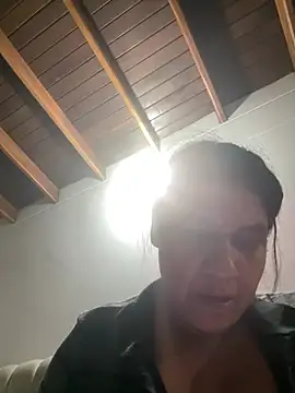 siri duque online show from July 19, 12:58 am