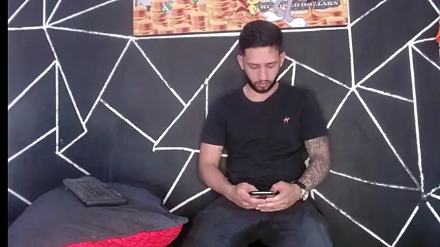 maxXximo777 online show from December 3, 6:49 pm