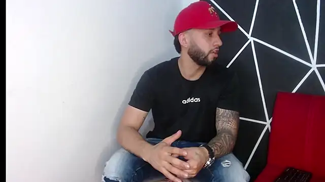 maxXximo777 online show from December 7, 1:47 am