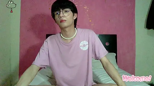 Snapshot of seung_vinblue chatting on December 10, 2:27 am seung vinblue online show from December 10, 2:27 am