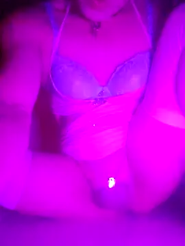 Snapshot of Reneta_Rebekka_Lopez chatting on April 3, 7:12 pm Reneta Rebekka Lopez online show from April 3, 7:12 pm