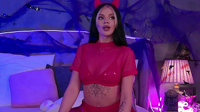 IvyRaven online show from October 24, 5:09 pm