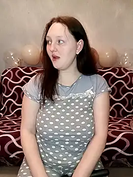 Snapshot of Aria__Dark chatting on February 5, 2:40 am Aria Dark online show from February 5, 2:40 am